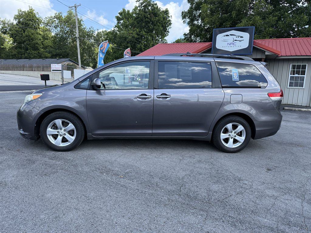 2011 Toyota Sienna