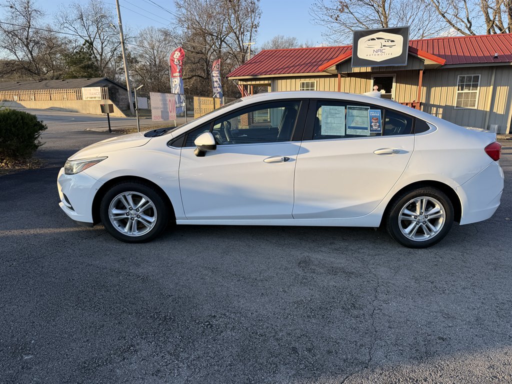 2017 Chevrolet Cruze LT