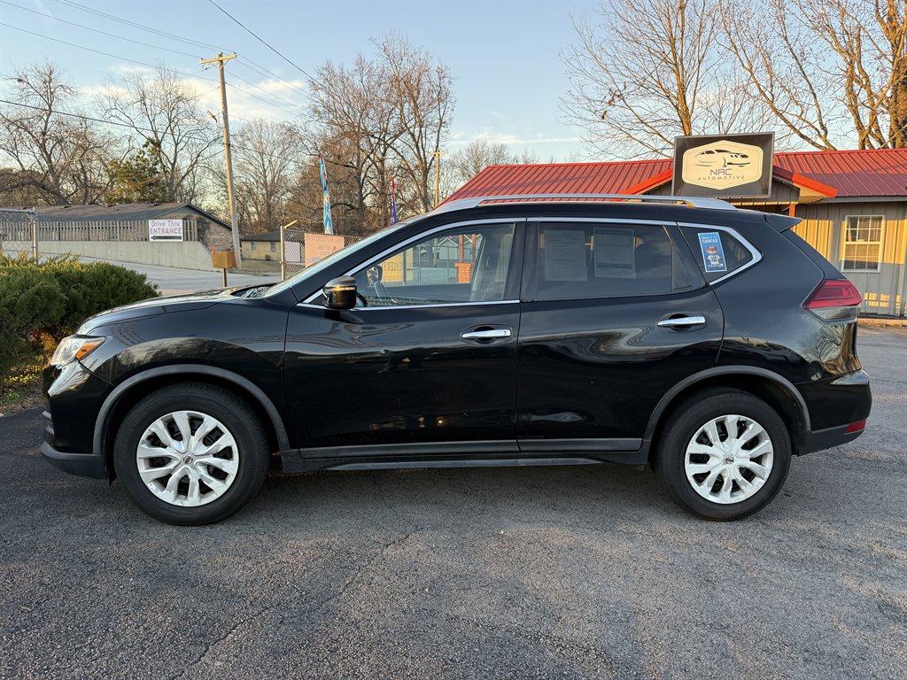 2017 Nissan Rogue S