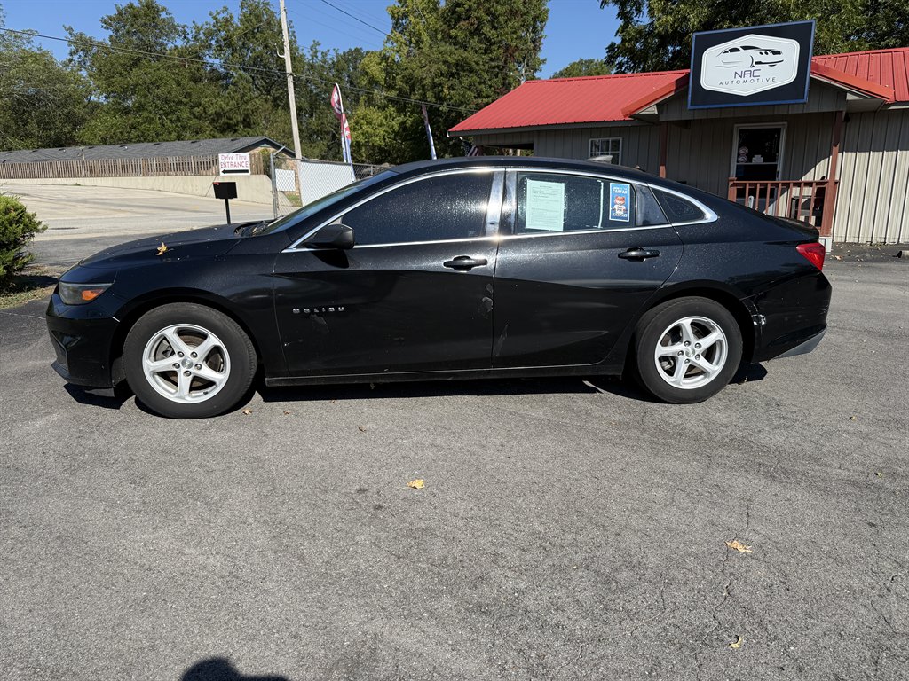 2017 Chevrolet Malibu 1FL's photo