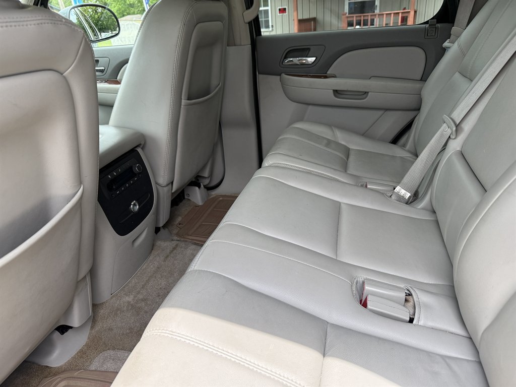 2007 GMC Yukon - Photo 11