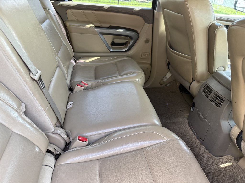 2015 Nissan Armada SL - Photo 12