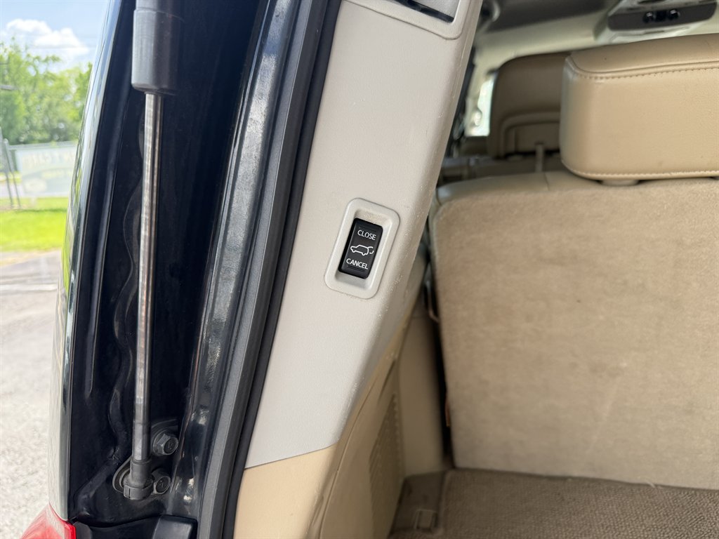 2015 Nissan Armada SL - Photo 10